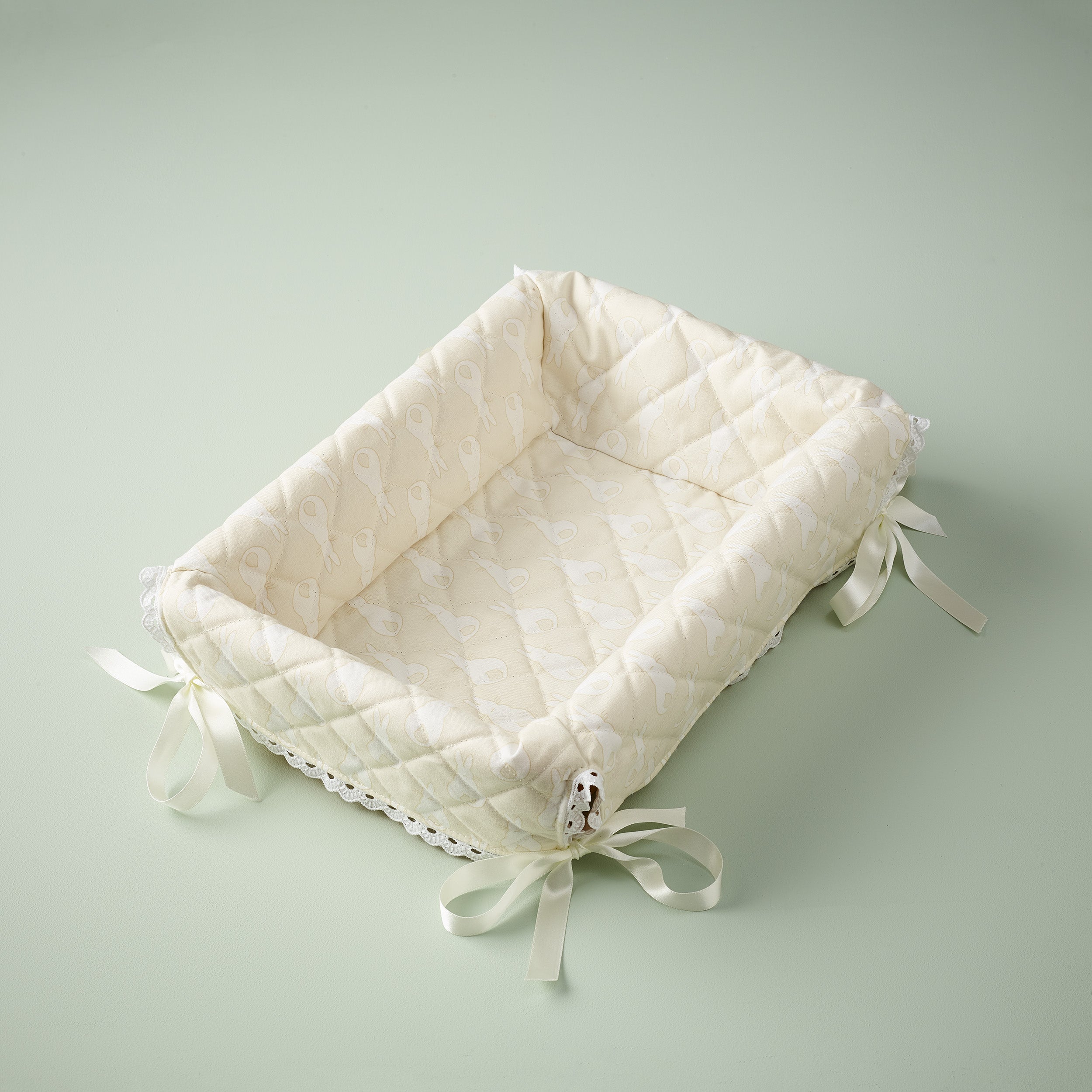 Layette Basket- Classic Rabbit Trellis