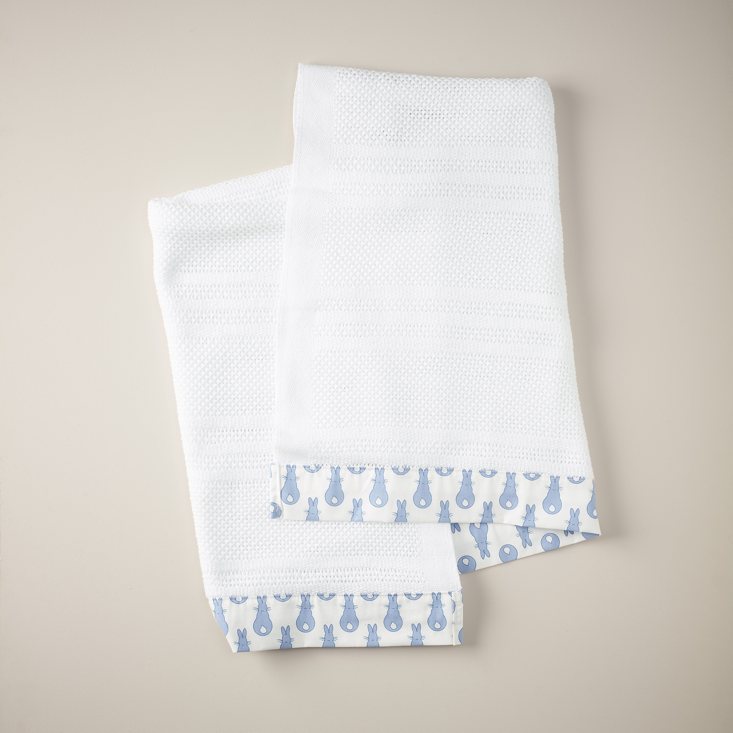 Cellular Cot Blanket- Classic Rabbit Trellis