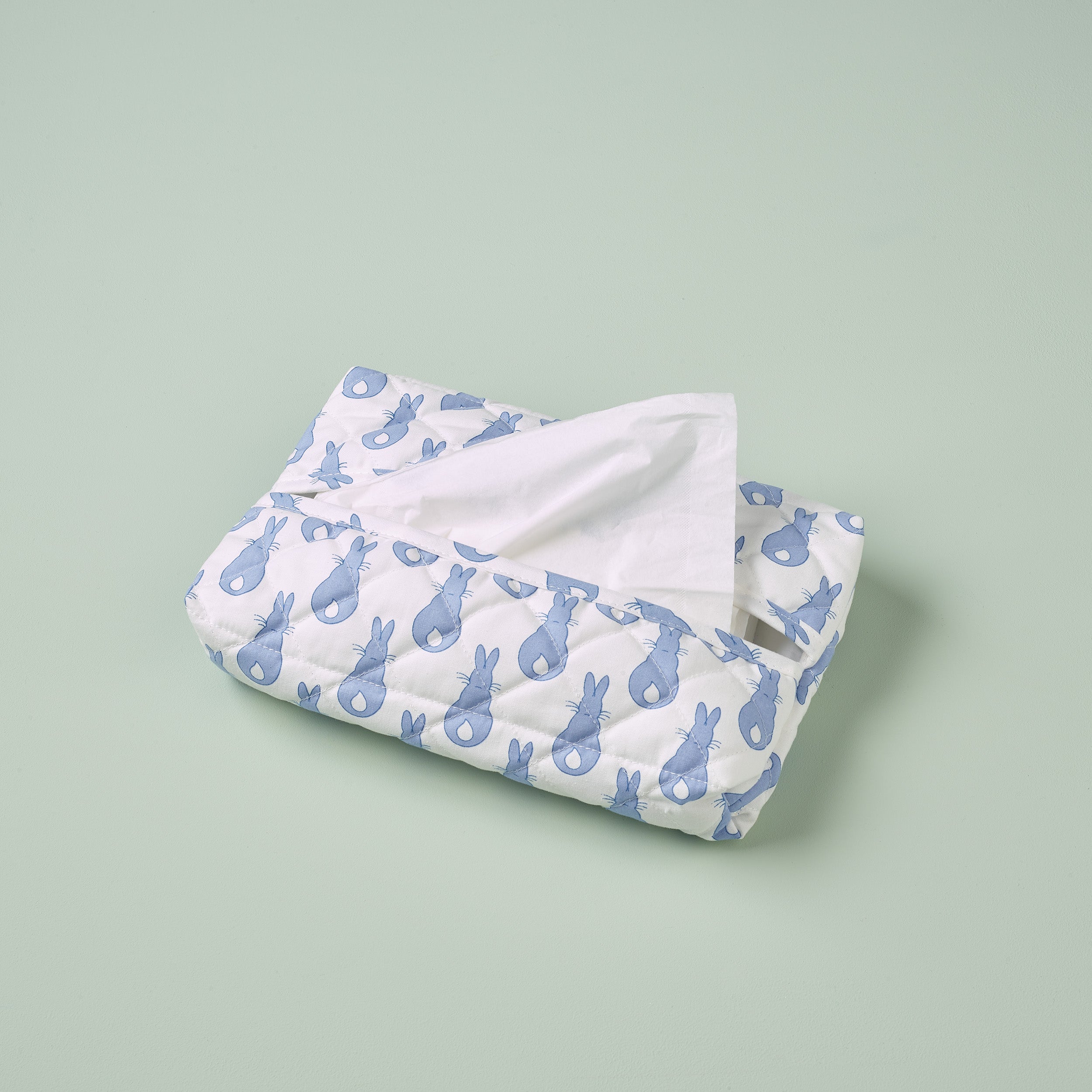 Tissue cover- Classic Rabbit Trellis