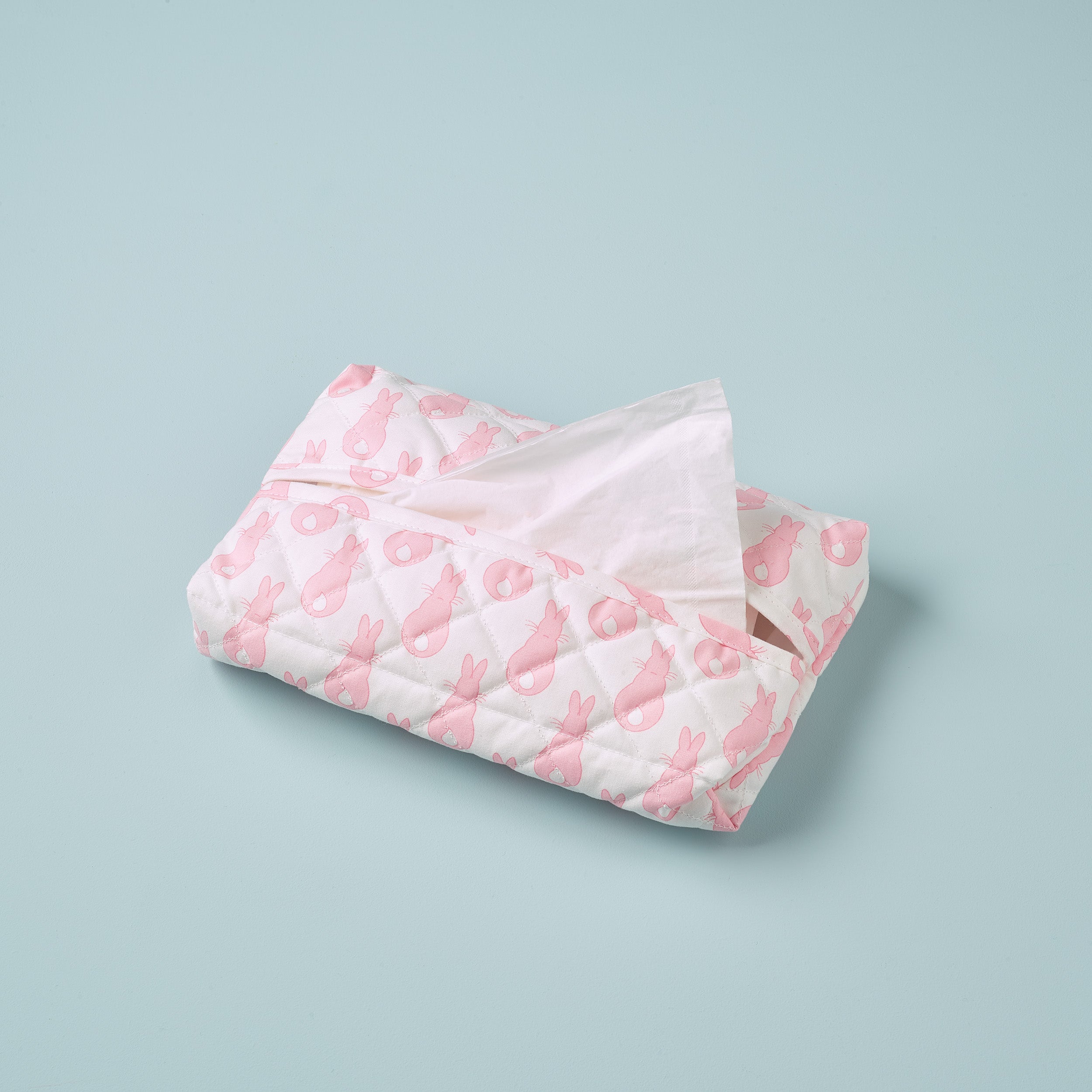 Tissue cover- Classic Rabbit Trellis